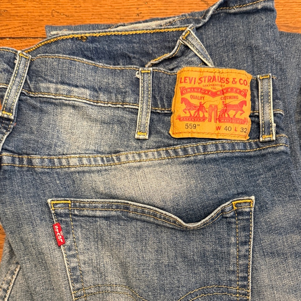 Levi's Relaxed Fit Denim Jeans - Classic Blue